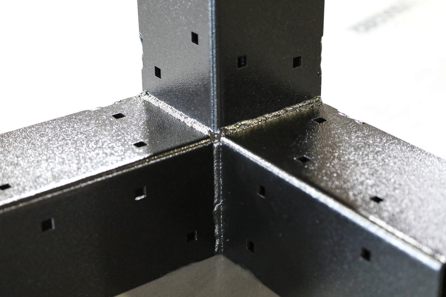 Pergola Corner/ 3- Arm for 4 x 4 Posts